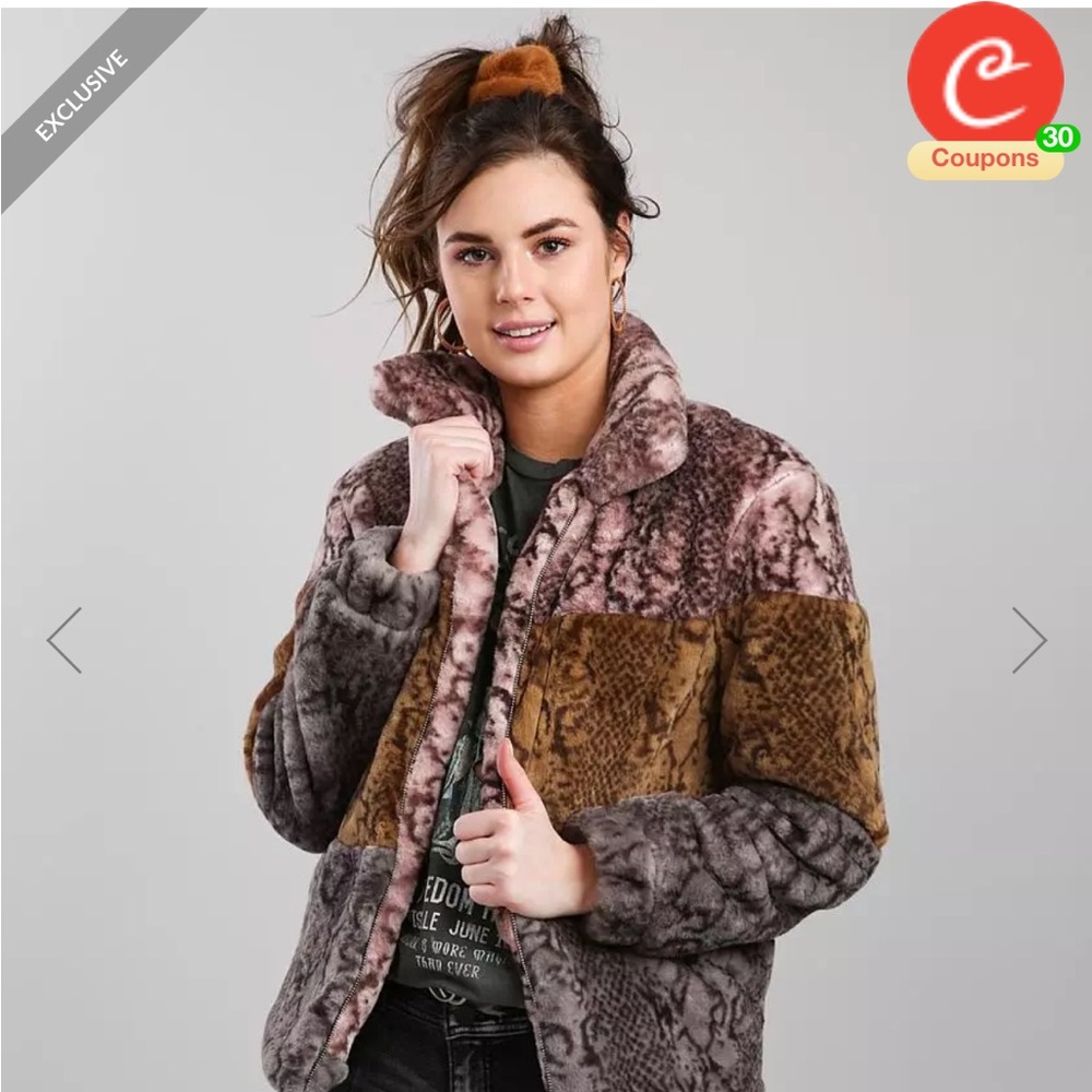 Gimmick BKE faux fur jacket. Sz small